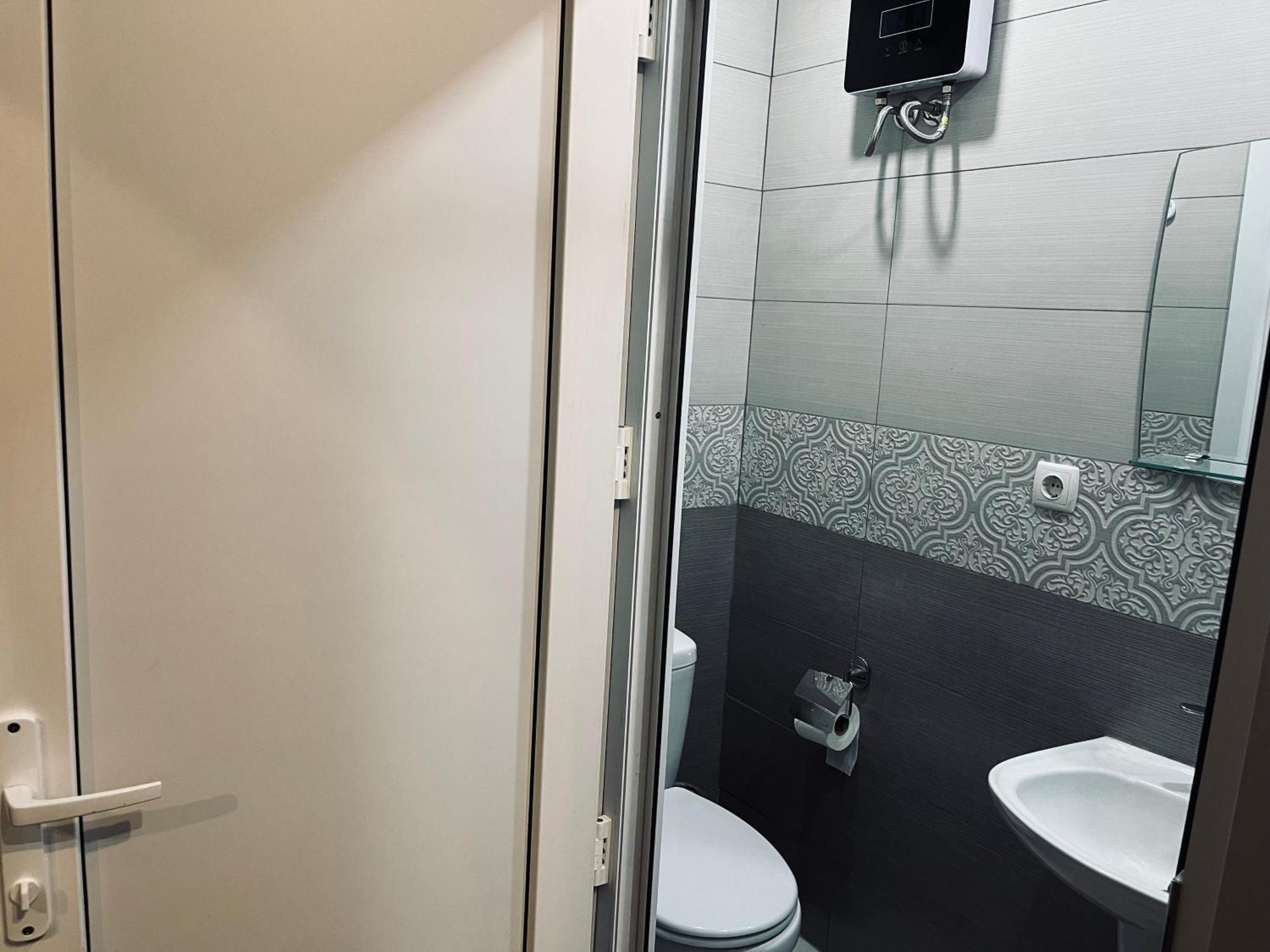 Lets Go - Apartment Tiflis Exterior foto